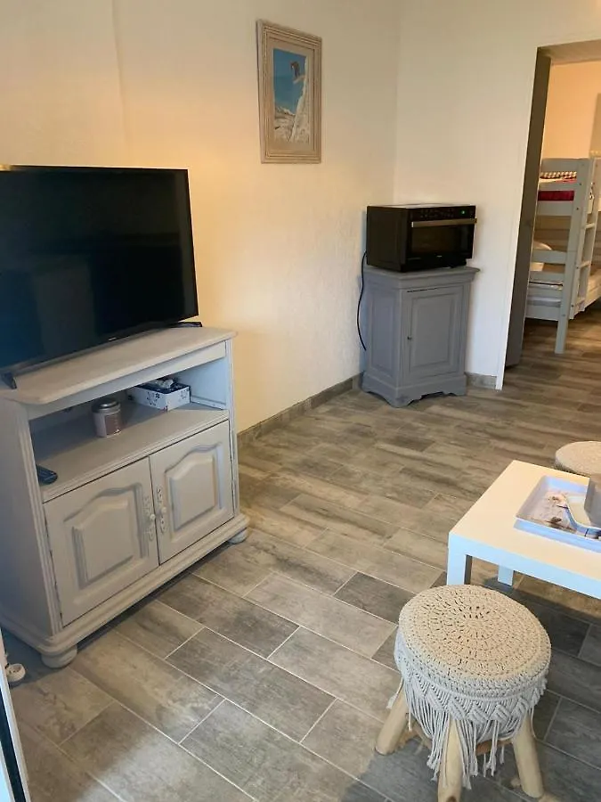 סיס-פור-לה-פלאז' Beau Studio Neuf Bord De Mer Port La Coudouliere דירה